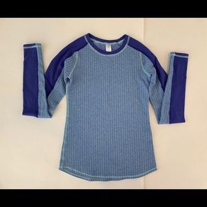 Ivivva long sleeve top. LS10-4